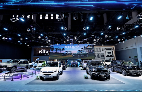 A股策略 对话曹东杰：用智能重构越野 猛士M817的爆款逻辑